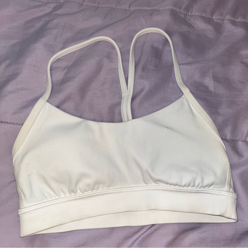 Lululemon Flow Y Bra Nulu *Light Support, A–C Cups White - Picture 2 of 4